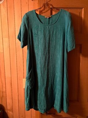 Women’s Windhorse brand 100% cotton tunic
